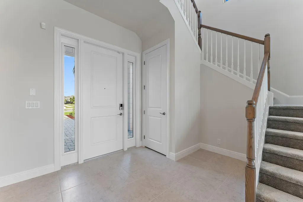 12524 Nautilus Circle Palm Beach Gardens FL 33412