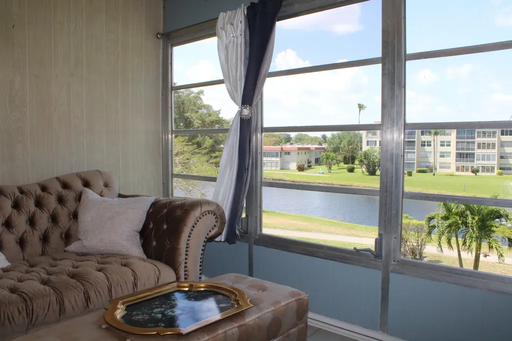 14671 Bonaire Boulevard Delray Beach FL 33446