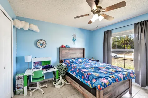 1020 SW Barbarosa Avenue Port St Lucie FL 34953