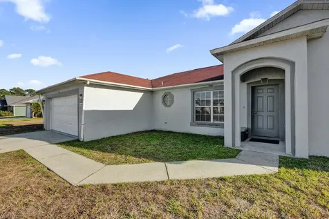 1020 SW Barbarosa Avenue Port St Lucie FL 34953
