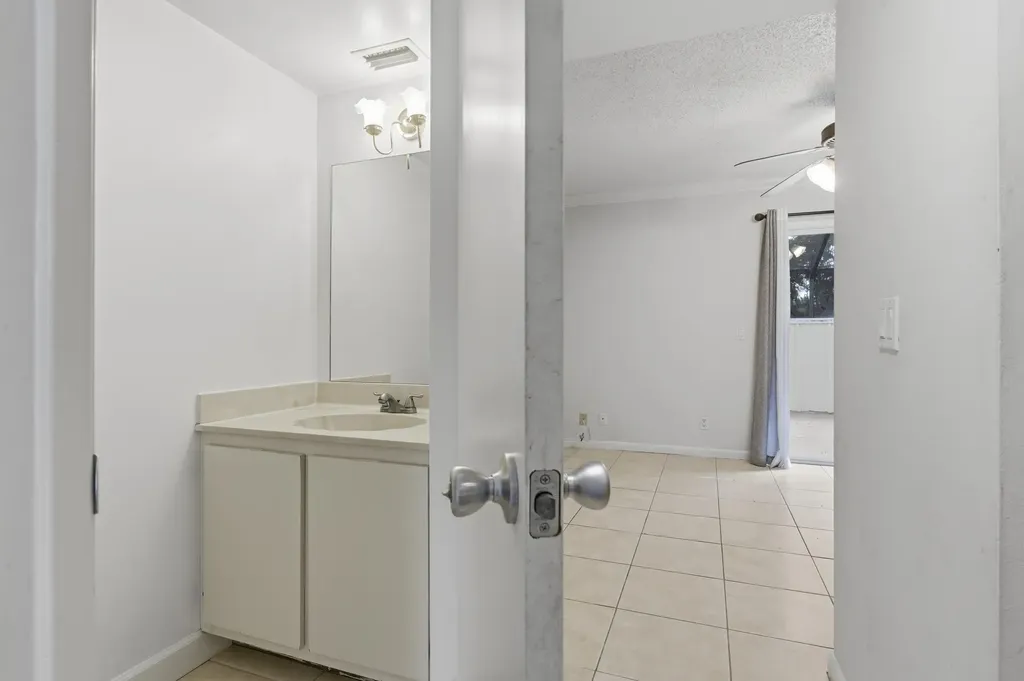 6375 Riverwalk Lane Jupiter FL 33458