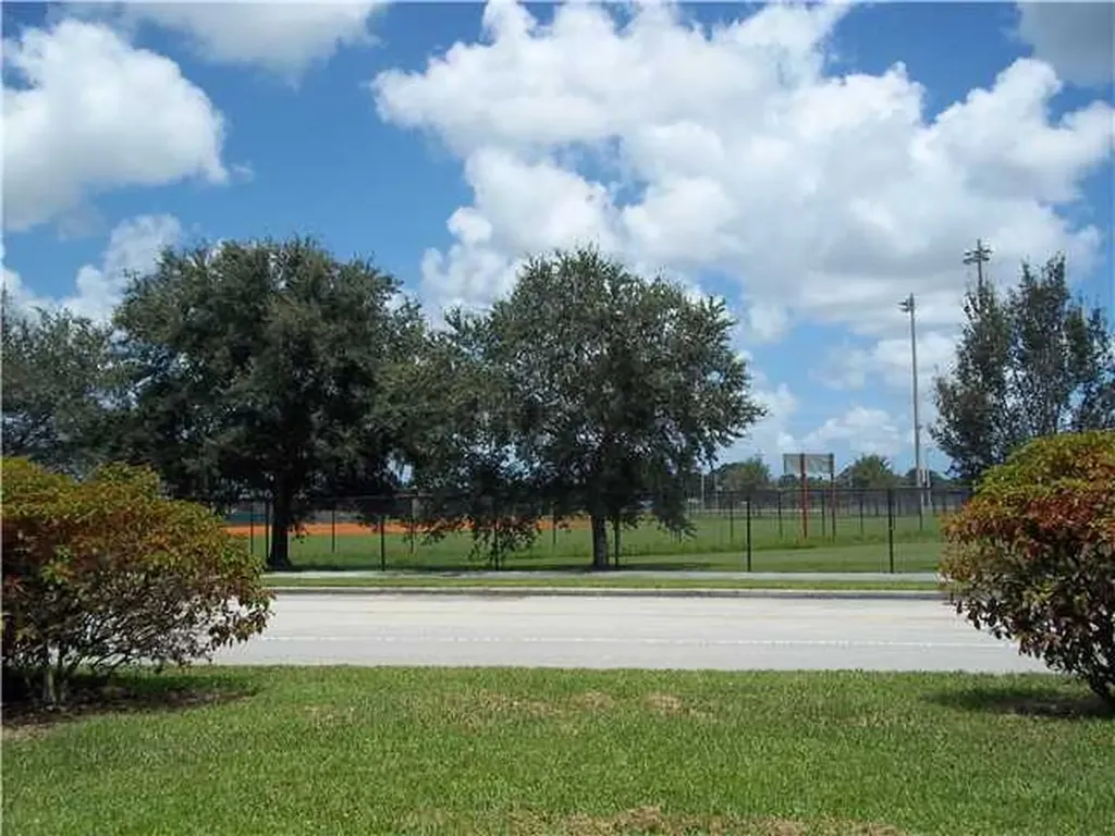 13717 Yarmouth Drive Wellington FL 33414