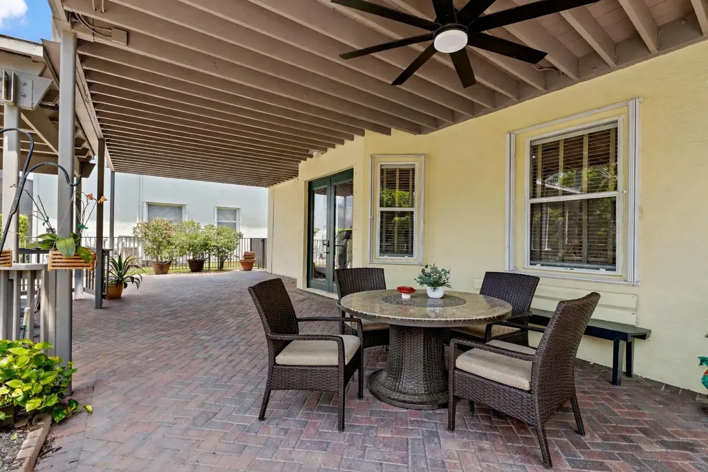 112 Hidden Hollow Drive Palm Beach Gardens FL 33418