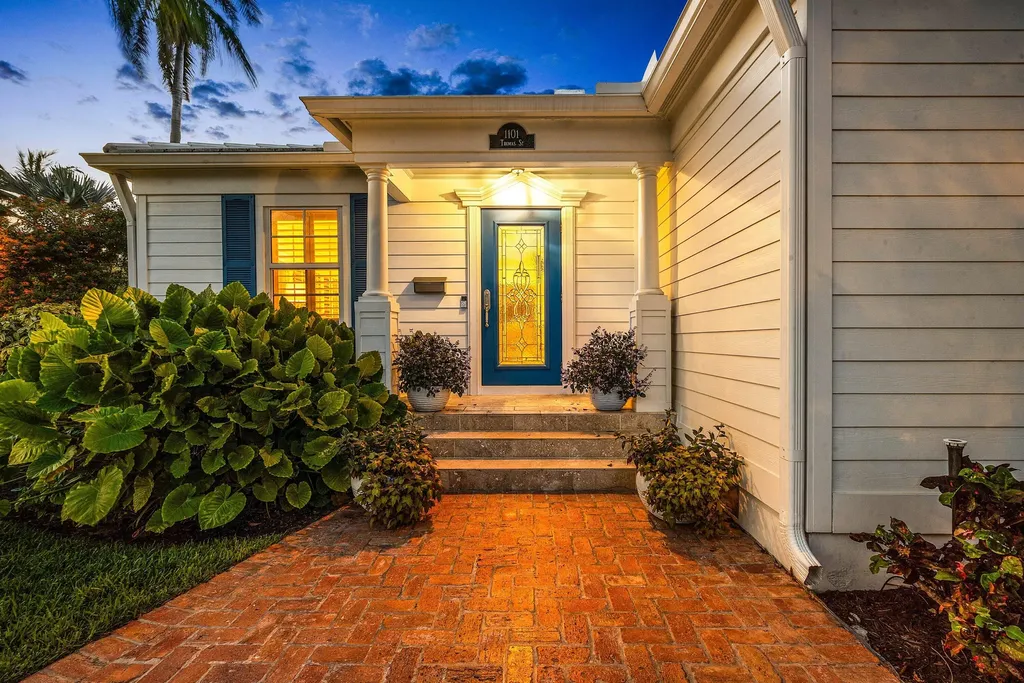 1101 Thomas Street Delray Beach FL 33483