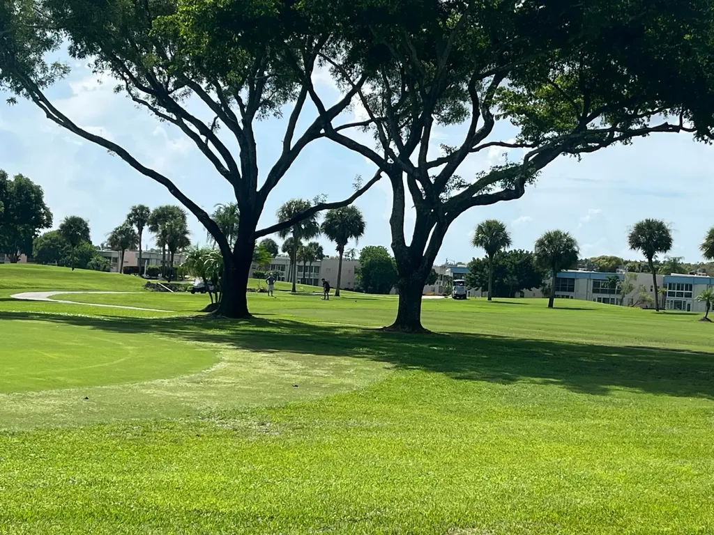 897 Flanders S Delray Beach FL 33484