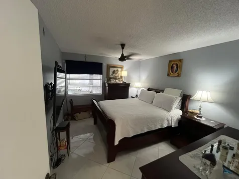 897 Flanders S Delray Beach FL 33484