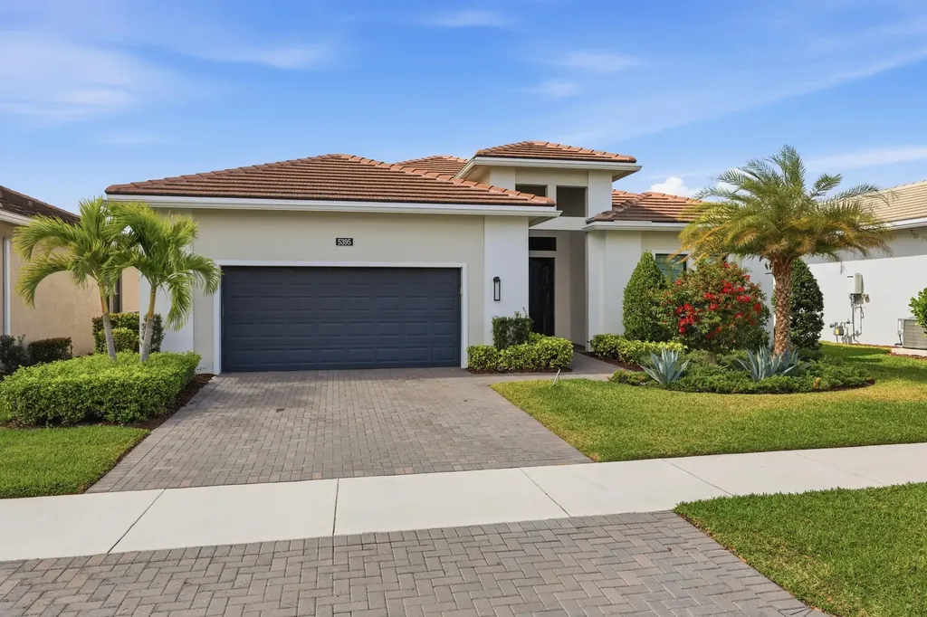 5395 Saint Vincent Lane The Acreage FL 33470