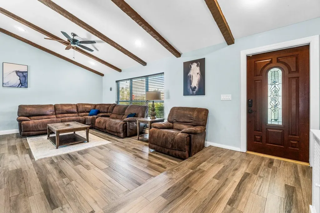 1352 Wyndcliff Drive Wellington FL 33414