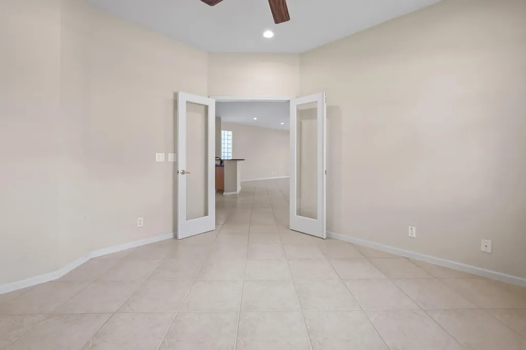 7086 Del Corso Lane Delray Beach FL 33446