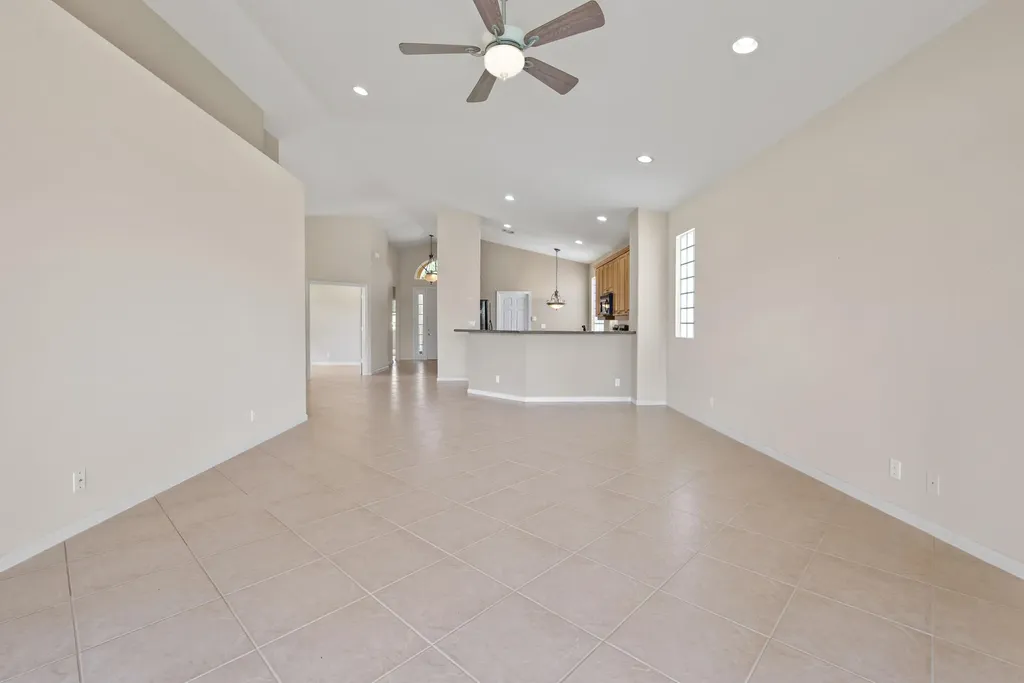 7086 Del Corso Lane Delray Beach FL 33446