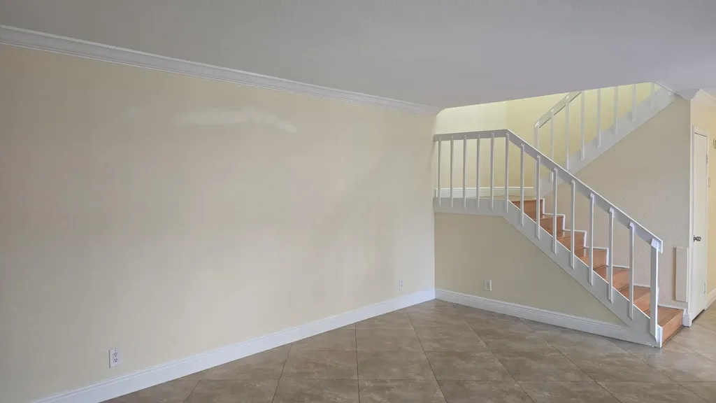 257 Lake Arbor Drive Palm Springs FL 33461