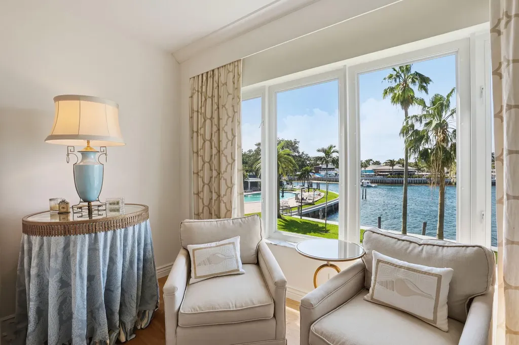 701 E Camino Real Boca Raton FL 33432