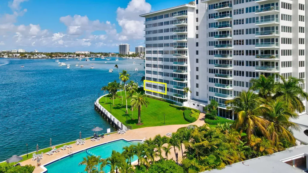 701 E Camino Real Boca Raton FL 33432