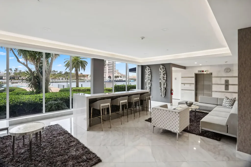 701 E Camino Real Boca Raton FL 33432