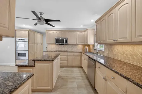 32 Estate Drive Boynton Beach FL 33436