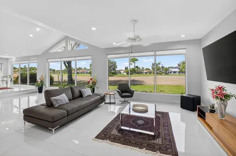 32 Estate Drive Boynton Beach FL 33436