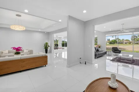 32 Estate Drive Boynton Beach FL 33436