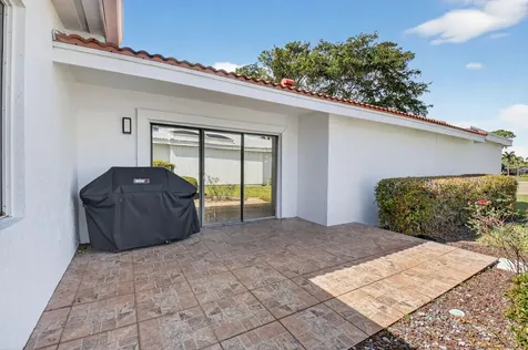 32 Estate Drive Boynton Beach FL 33436