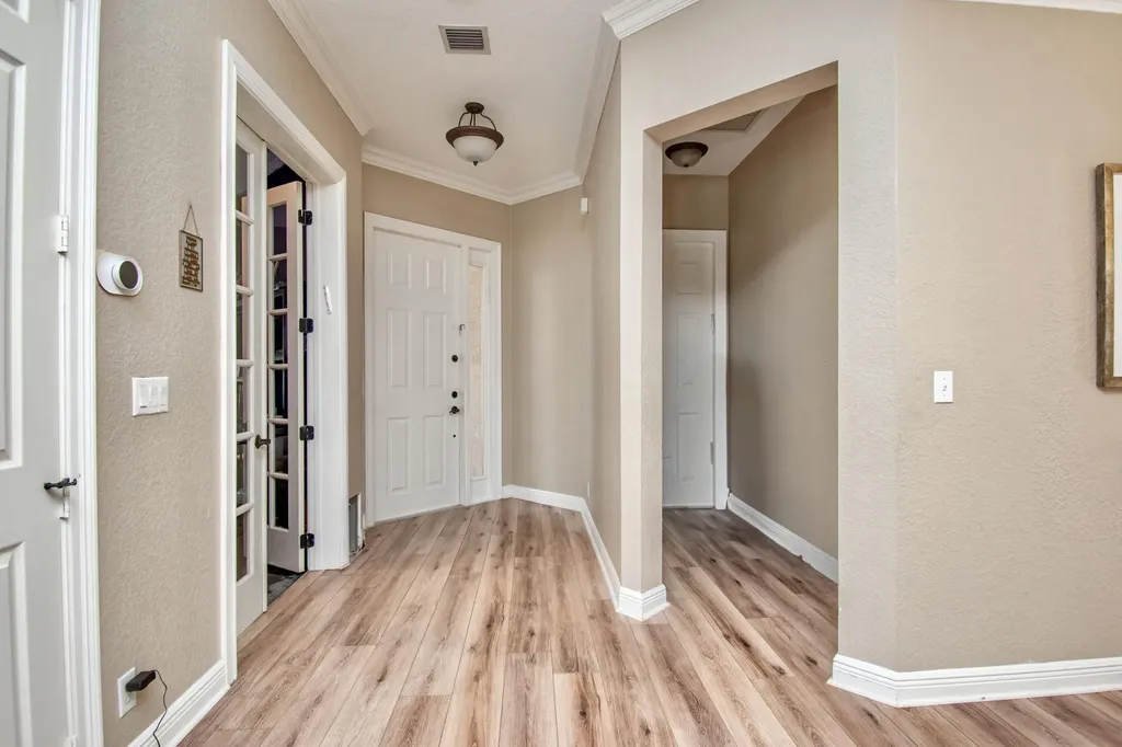 10833 Lake Wynds Court Boynton Beach FL 33437