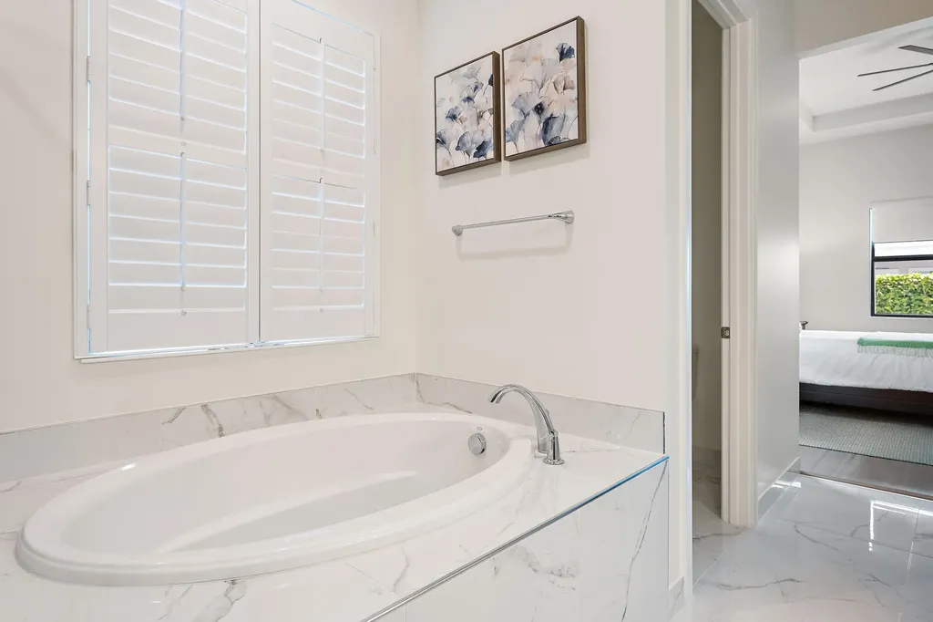 10038 Regency Way Palm Beach Gardens FL 33412