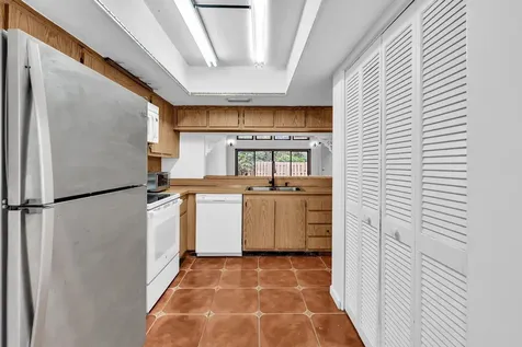 1400 NW 9th Avenue Boca Raton FL 33486