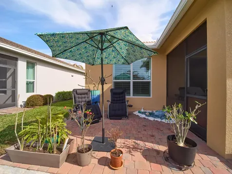 10095 SW Oak Tree Circle Port St Lucie FL 34987