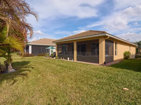 10095 SW Oak Tree Circle Port St Lucie FL 34987