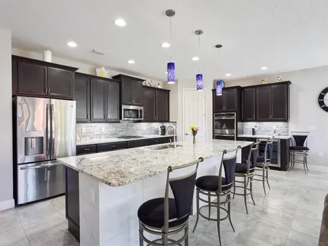 10095 SW Oak Tree Circle Port St Lucie FL 34987