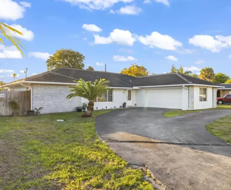 8361 Wilton Drive Lake Clarke Shores FL 33406