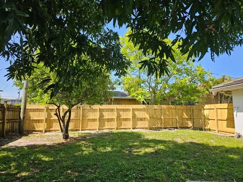8361 Wilton Drive Lake Clarke Shores FL 33406