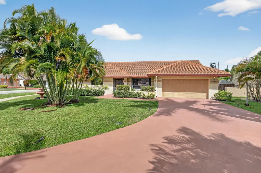 9362 Laurel Green Drive Boynton Beach FL 33437