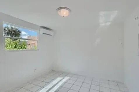 4710 Garden Avenue West Palm Beach FL 33405