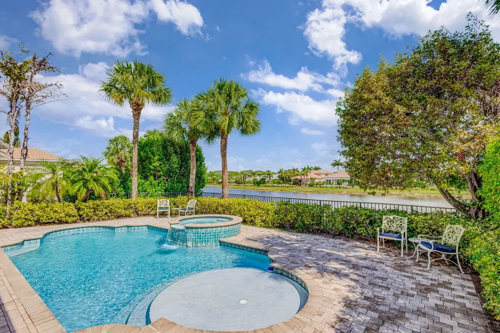 108 Tranquilla Drive Palm Beach Gardens FL 33418