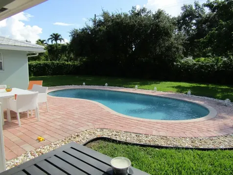 3244 NW 25th Way Boca Raton FL 33434