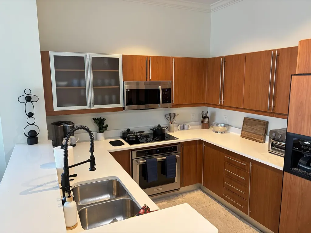 1551 N Flagler Drive West Palm Beach FL 33401