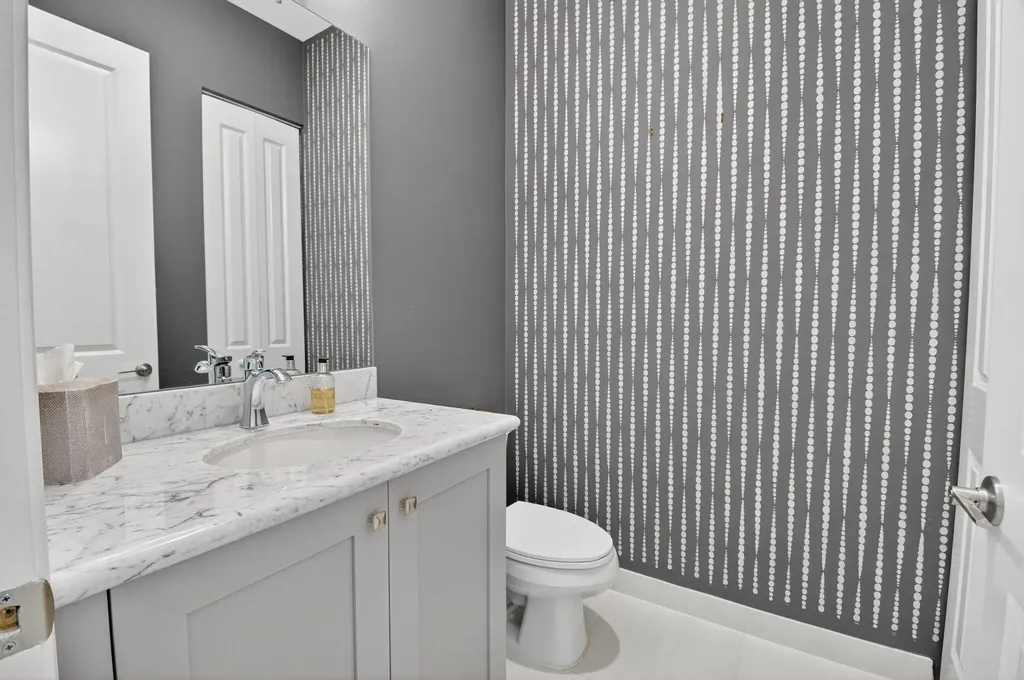 7857 Waterford Isle Lane Delray Beach FL 33446