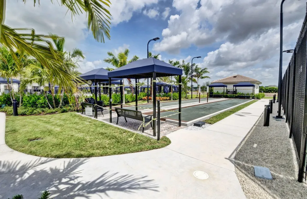 7857 Waterford Isle Lane Delray Beach FL 33446