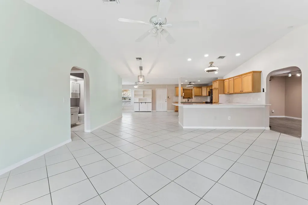 249 SE Todd Avenue Port St Lucie FL 34953