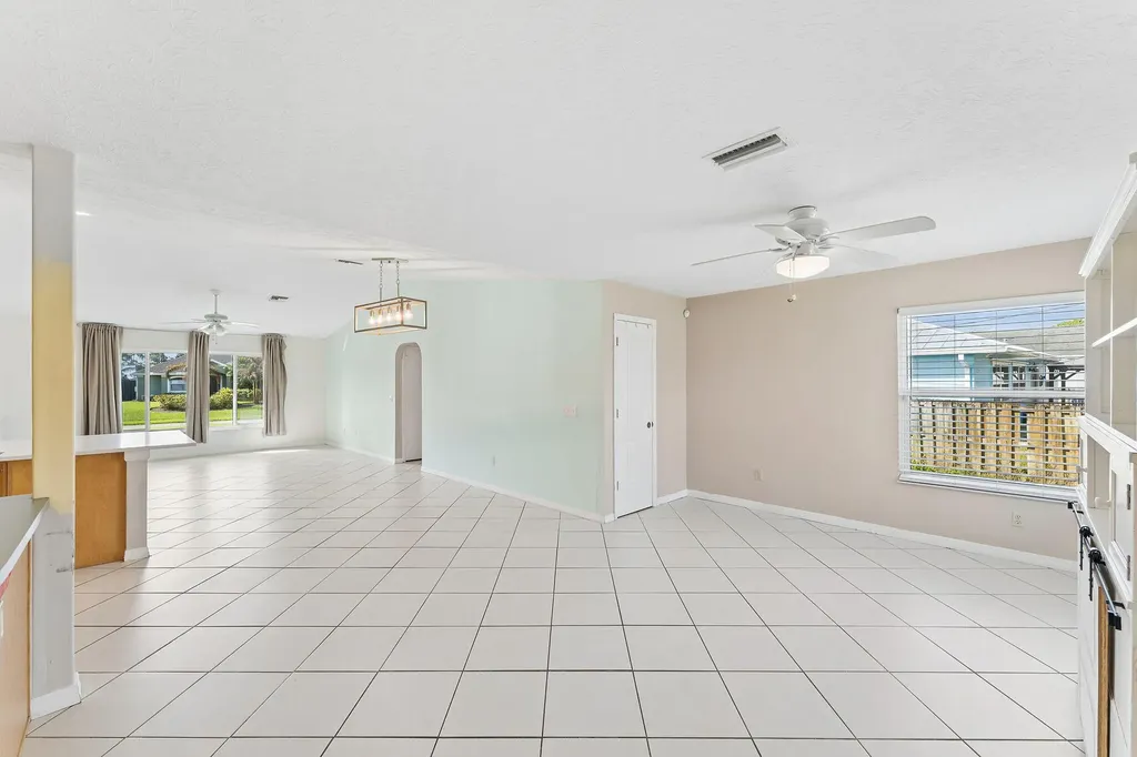 249 SE Todd Avenue Port St Lucie FL 34953