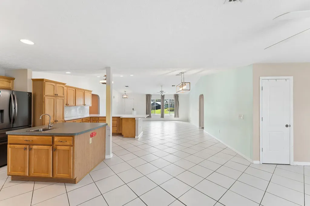 249 SE Todd Avenue Port St Lucie FL 34953