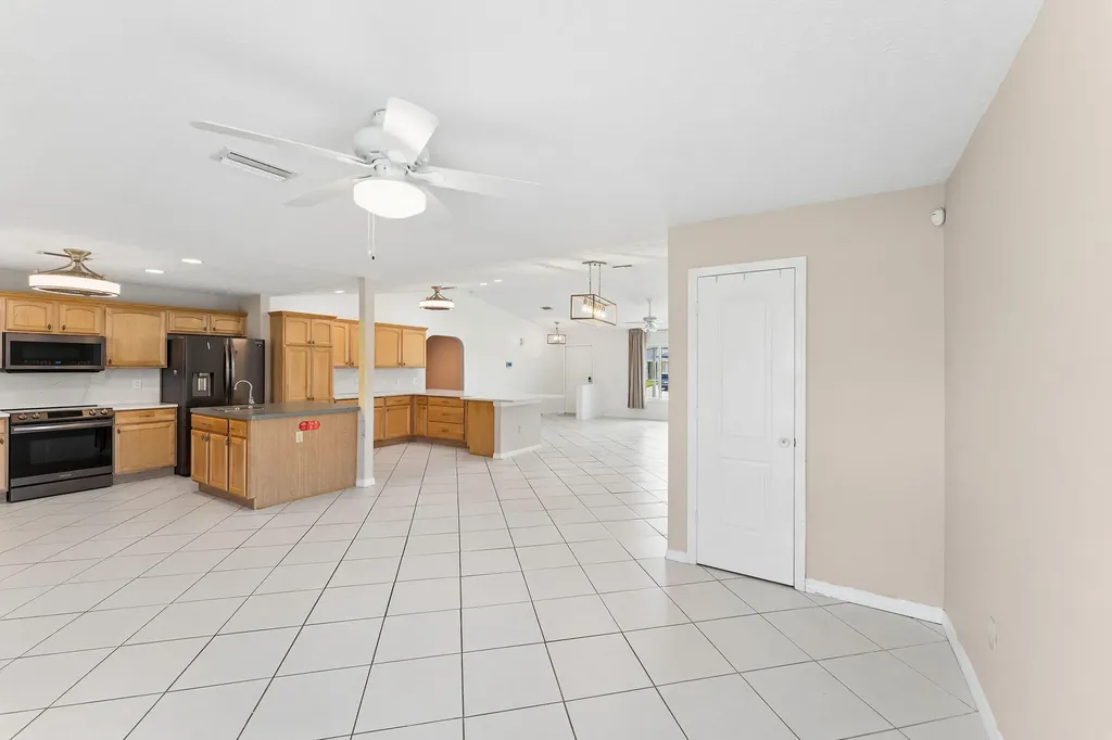 249 SE Todd Avenue Port St Lucie FL 34953