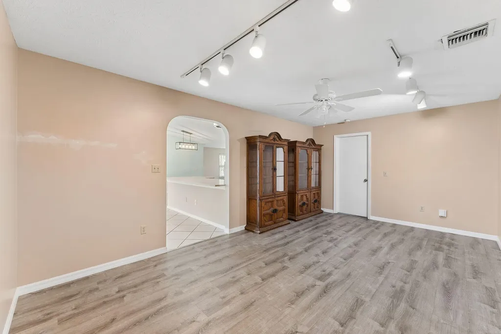 249 SE Todd Avenue Port St Lucie FL 34953