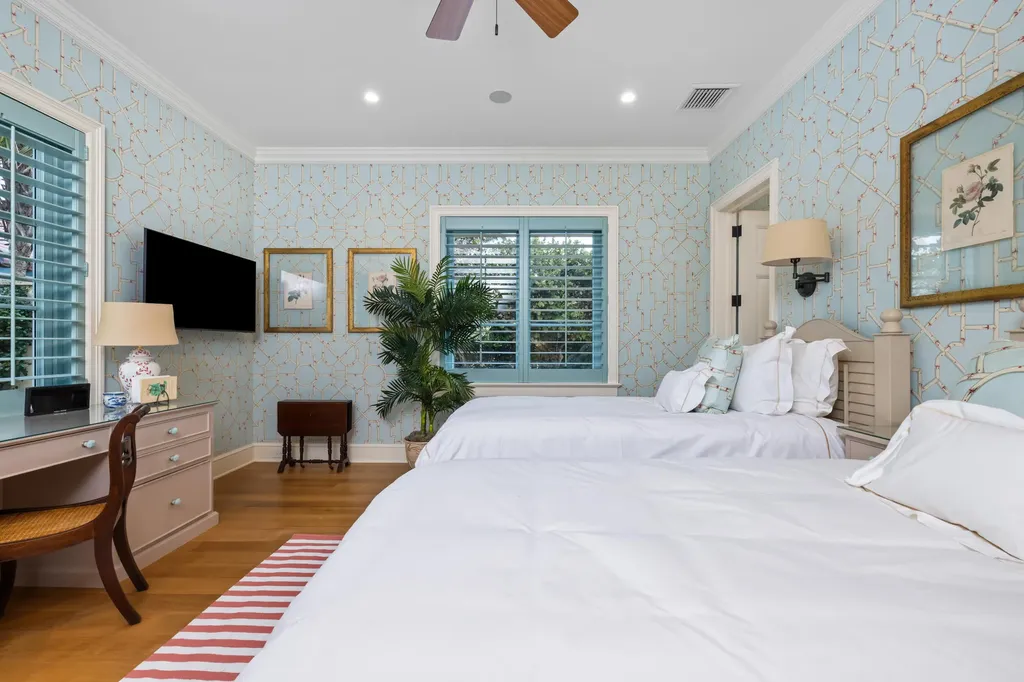 183 S Beach Road Jupiter Island FL 33455