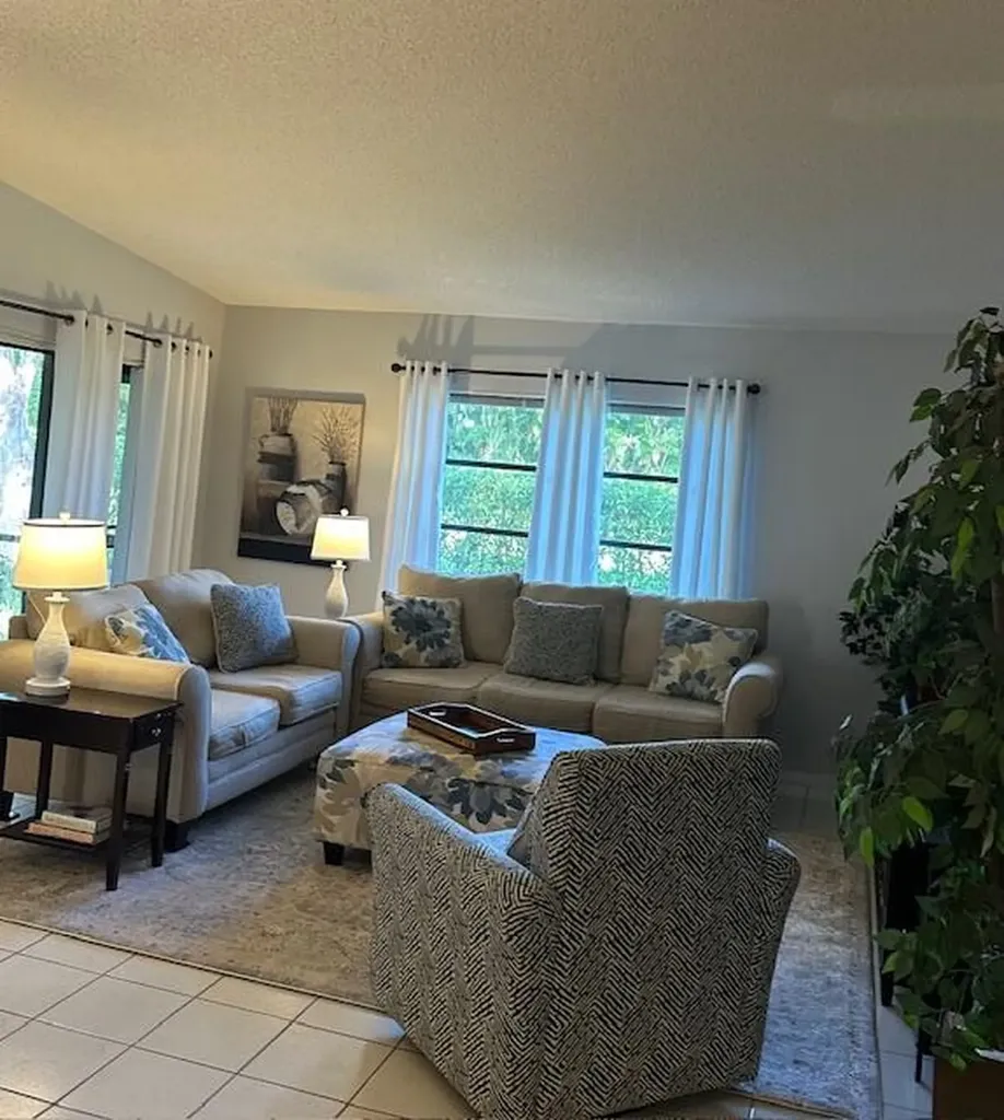 8025 Whispering Palm Drive Boca Raton FL 33496