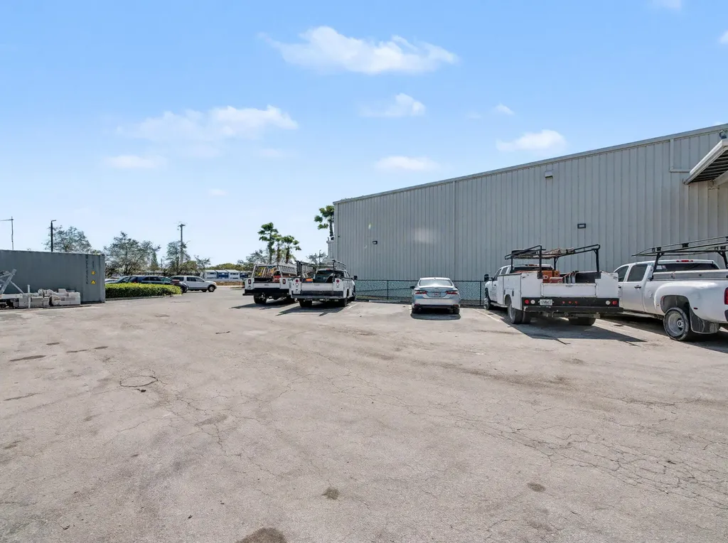 6861 Garden Road Riviera Beach FL 33404