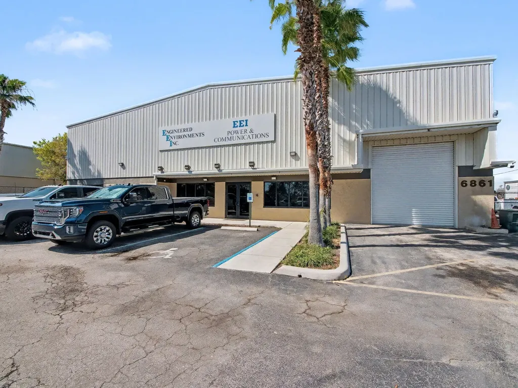 6861 Garden Road Riviera Beach FL 33404