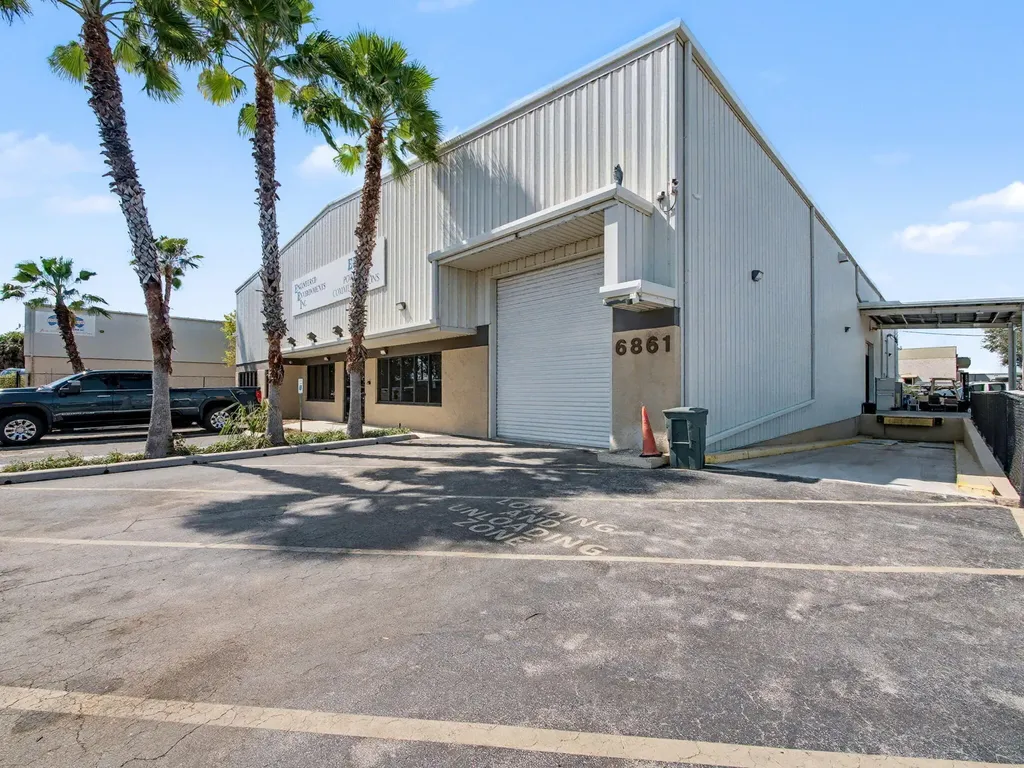 6861 Garden Road Riviera Beach FL 33404