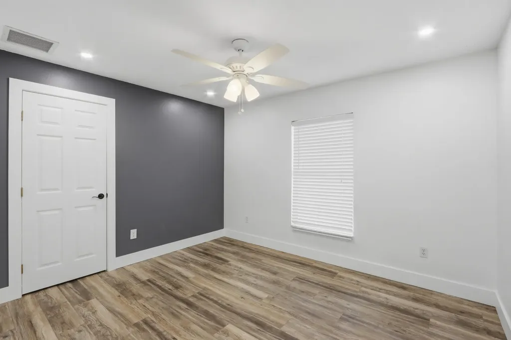 1818 SW Notre Dame Avenue Port St Lucie FL 34953