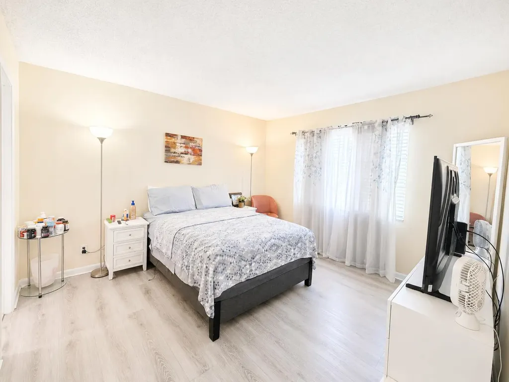 1630 Embassy Drive West Palm Beach FL 33401