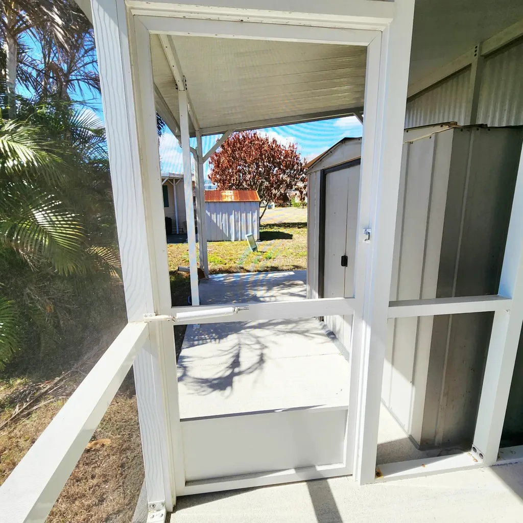 15 Alta Loma Port St Lucie FL 34952